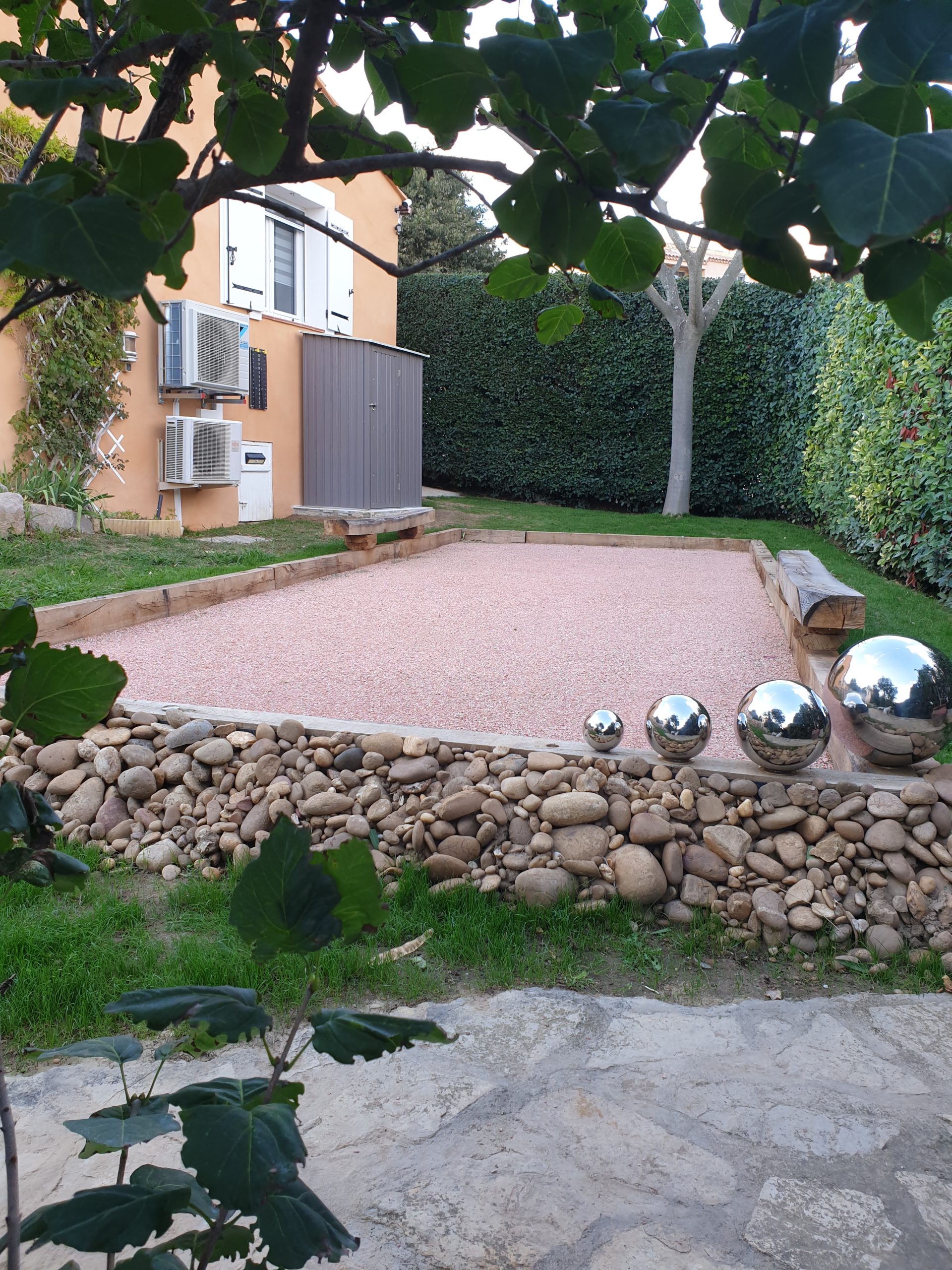 Terrain de pétanque à Berre-l'Étang